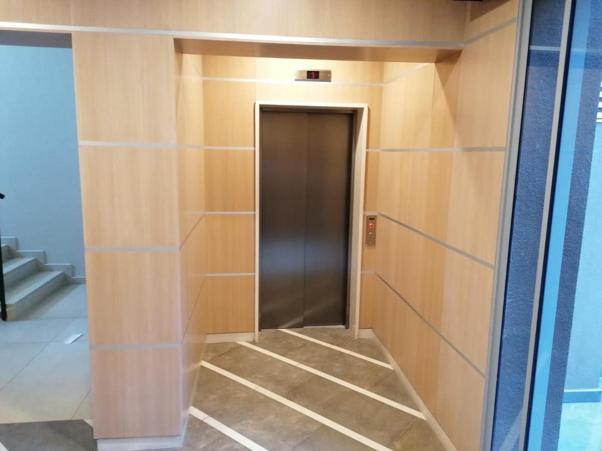 Miniapart Vico V Apartment Bari Luaran gambar